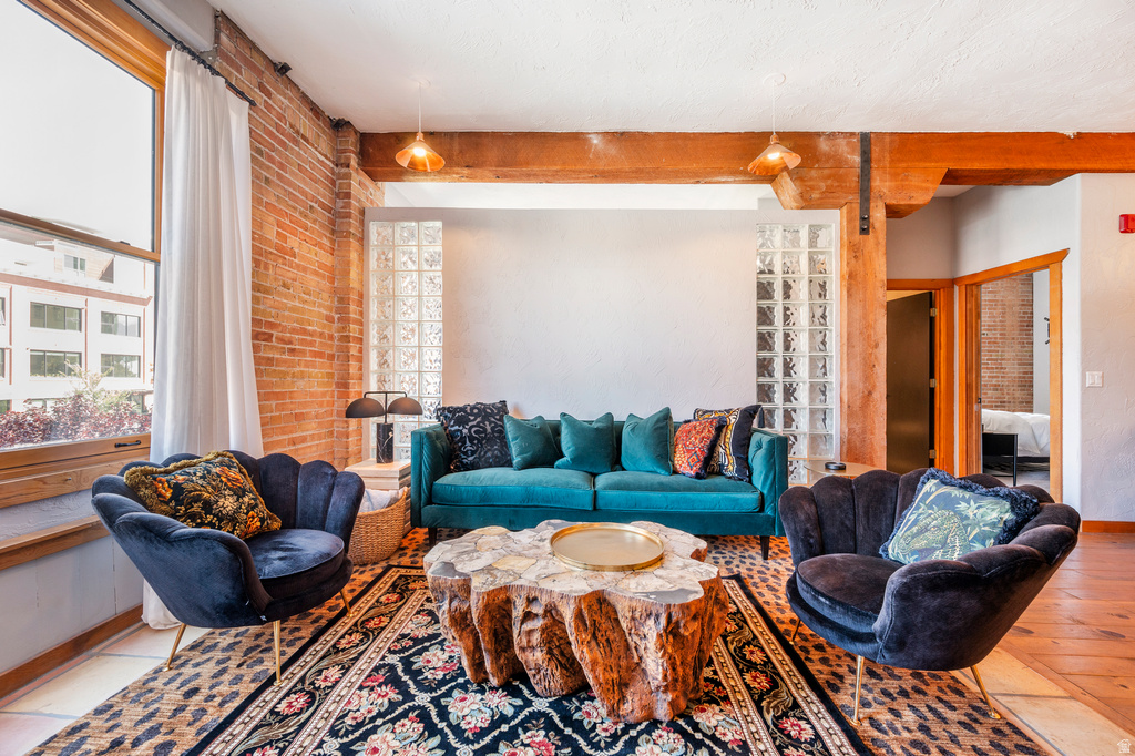 327 W 200 S #208 Salt Lake City, UT 84108