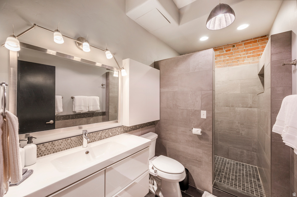 327 W 200 S #208 Salt Lake City, UT 84108