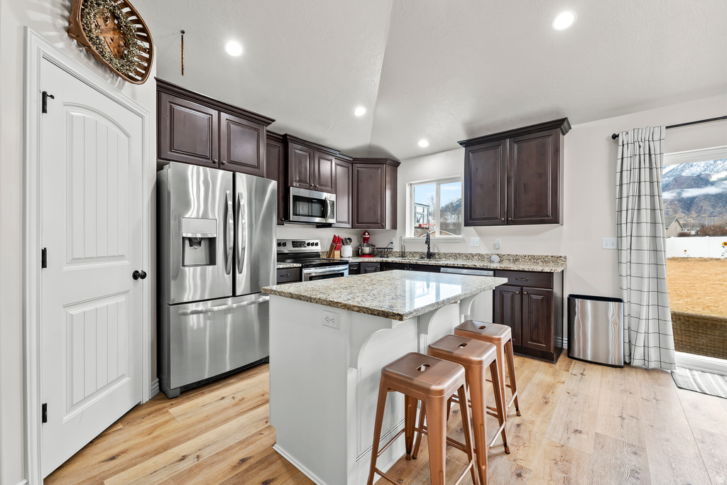 145 S 300 W Mona, UT 84645