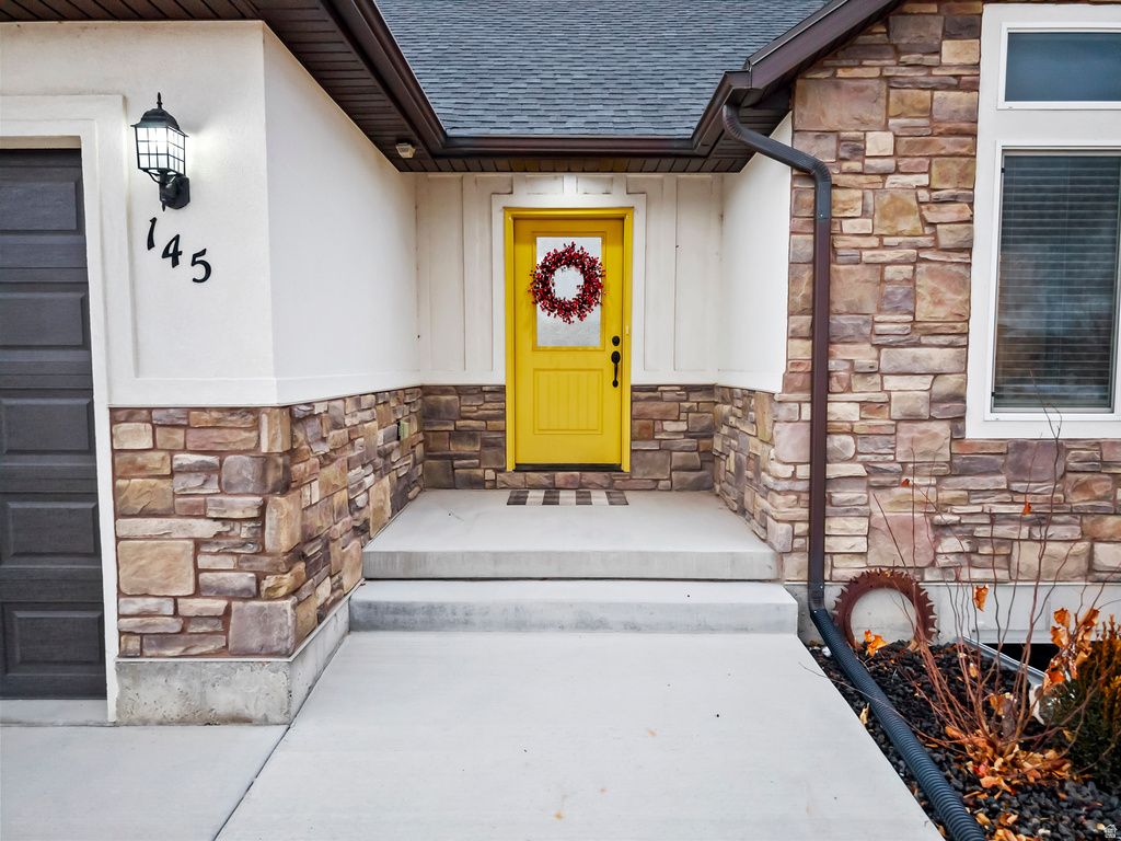 145 S 300 W Mona, UT 84645