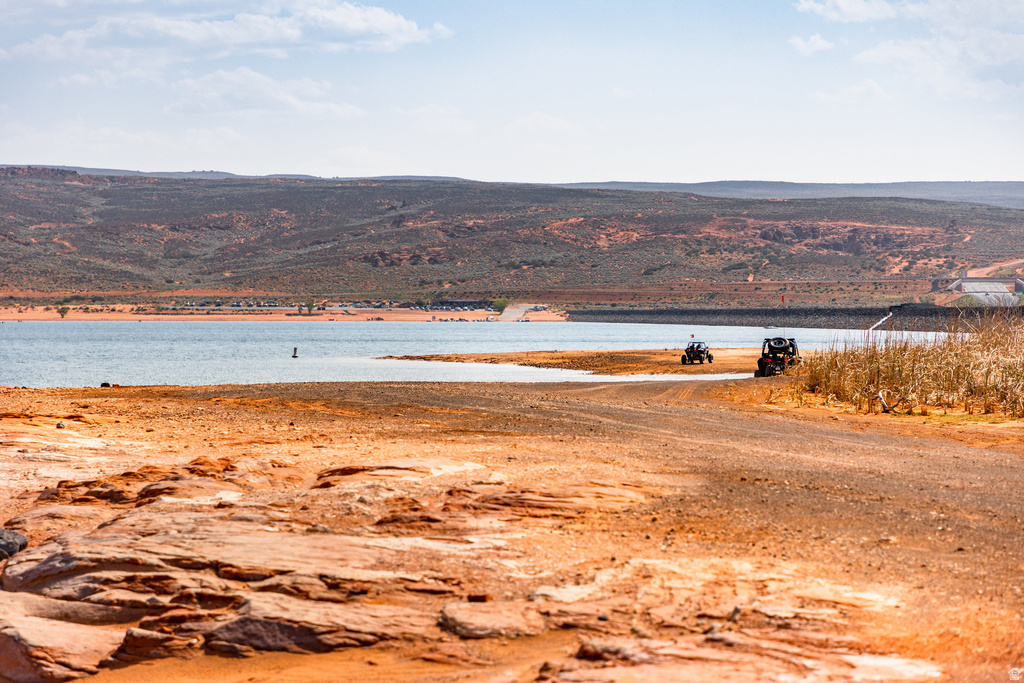 63 E COLIMA RD Washington, UT 84780