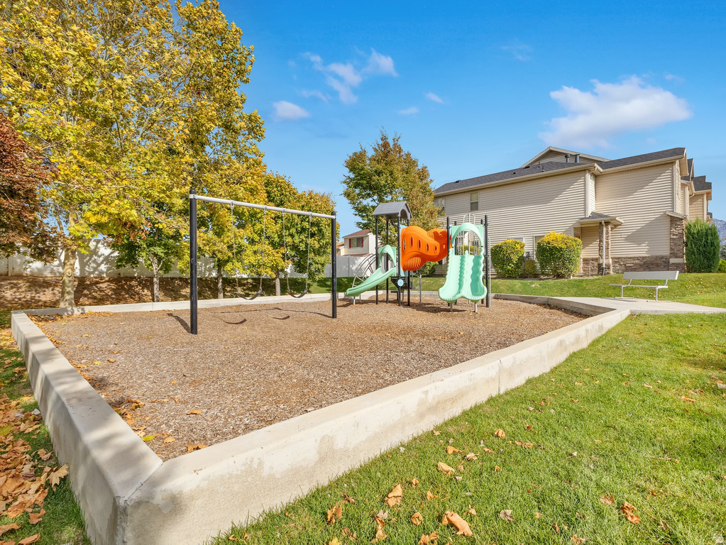 1401 W STONE DR West Jordan, UT 84088