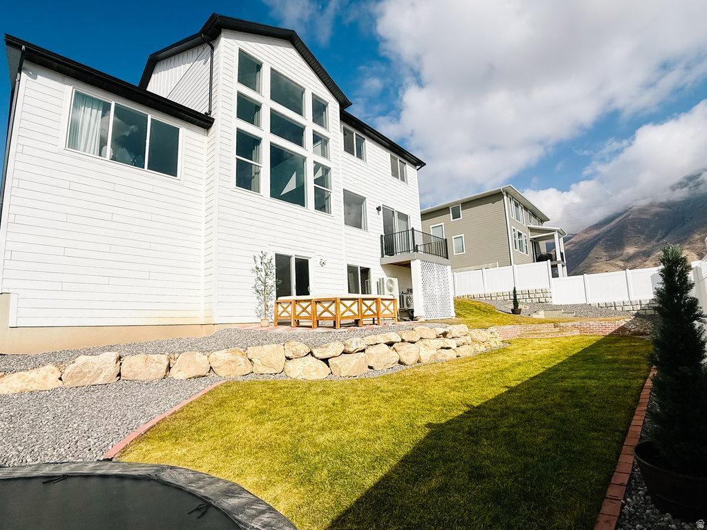 831 W ROCK RIDGE DR Mapleton, UT 84664