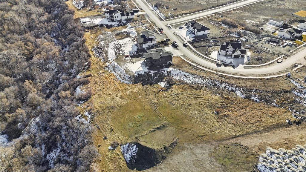 697  CHERRY PKWY Richmond, UT 84333