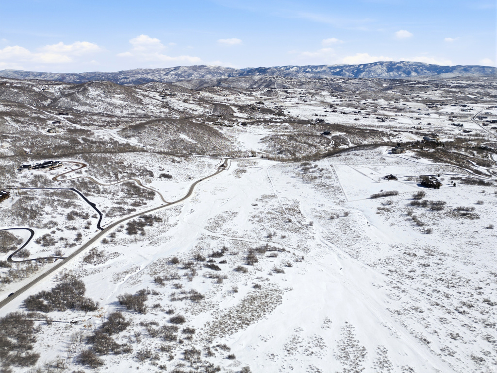 431 W DEER HILL RD Park City, UT 84098