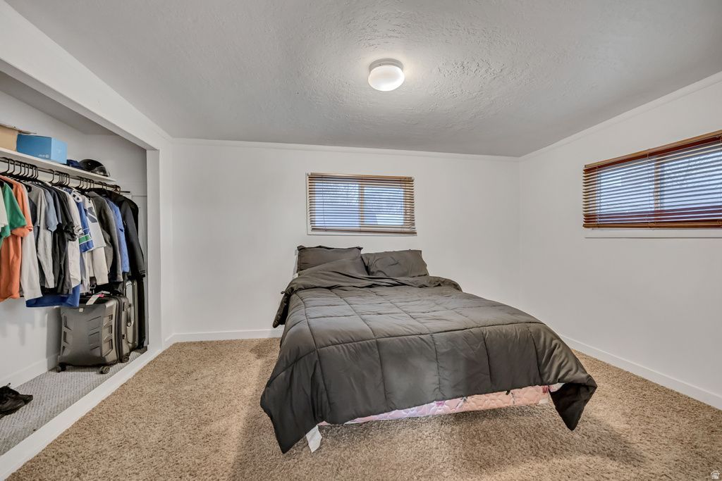 194 E 8530 S Sandy, UT 84070