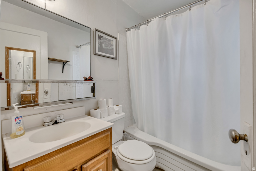 194 E 8530 S Sandy, UT 84070