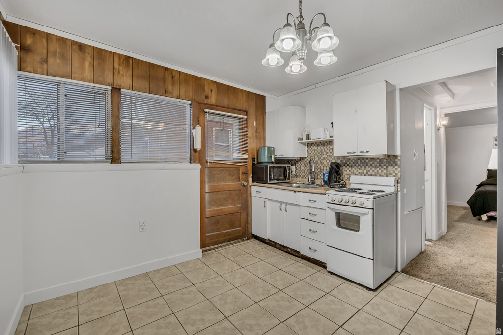 194 E 8530 S Sandy, UT 84070