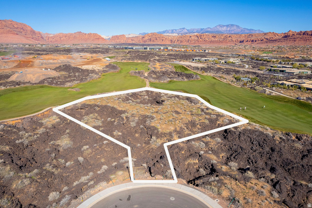 2452  SOUTH VILLAGE DR Santa Clara, UT 84765