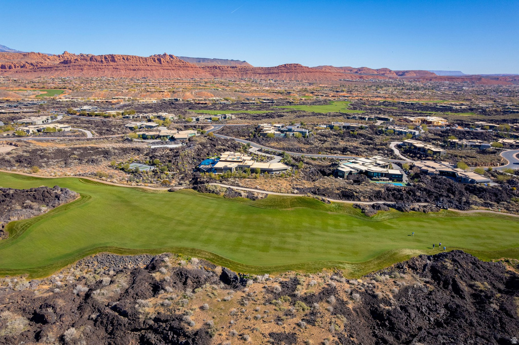 2452  SOUTH VILLAGE DR Santa Clara, UT 84765