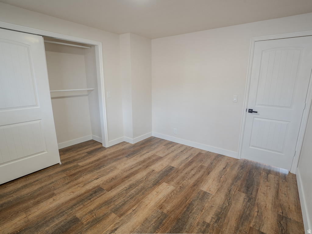 8492 S MESA DR Sandy, UT 84093