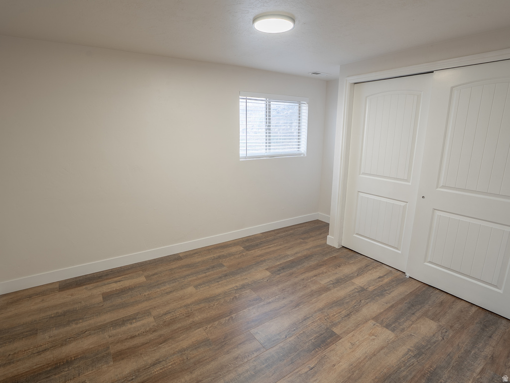 8492 S MESA DR Sandy, UT 84093