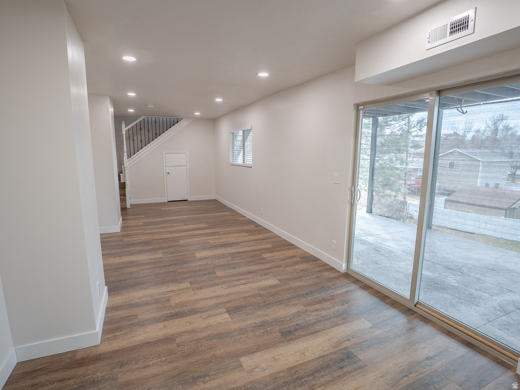 8492 S MESA DR Sandy, UT 84093