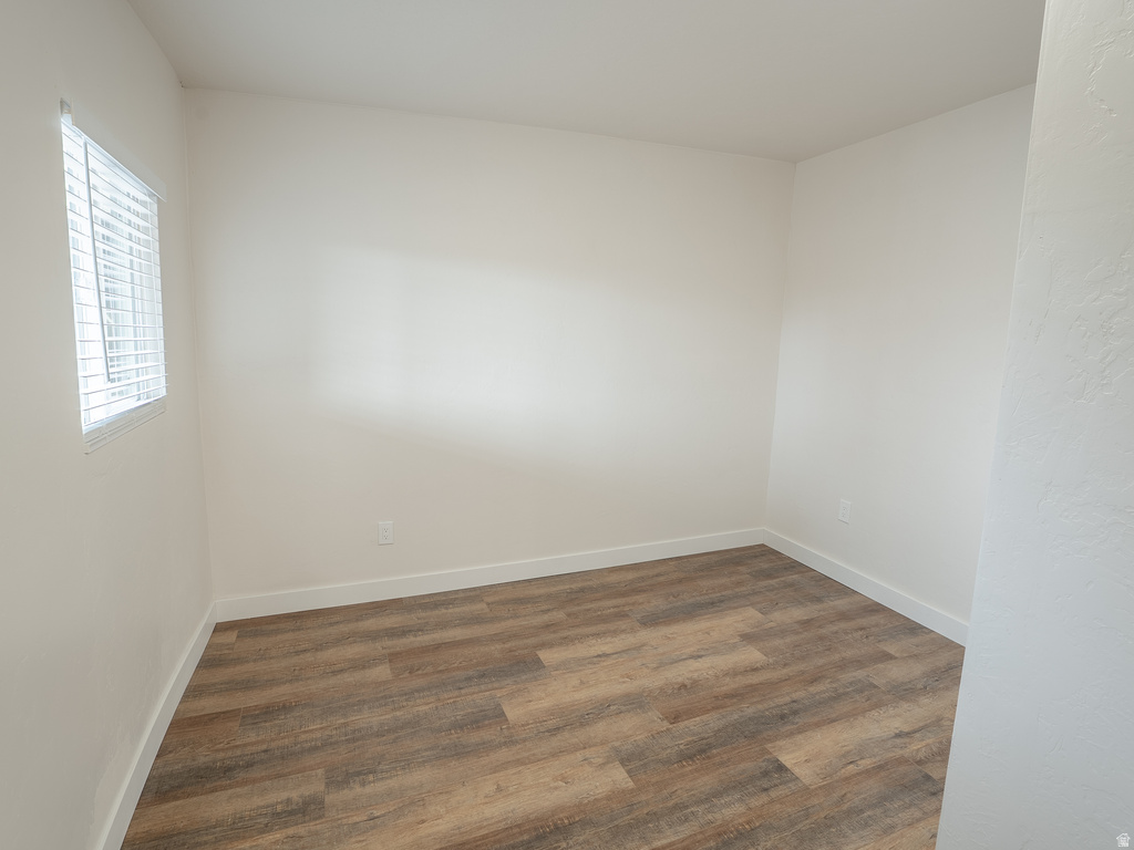 8492 S MESA DR Sandy, UT 84093