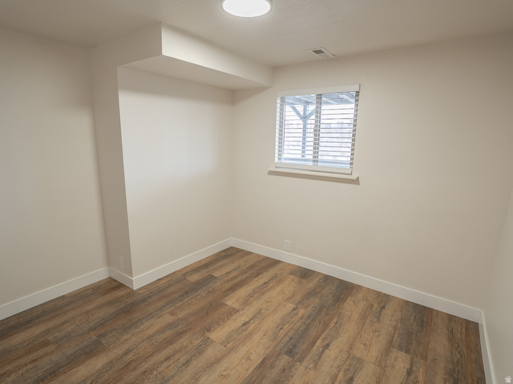 8492 S MESA DR Sandy, UT 84093