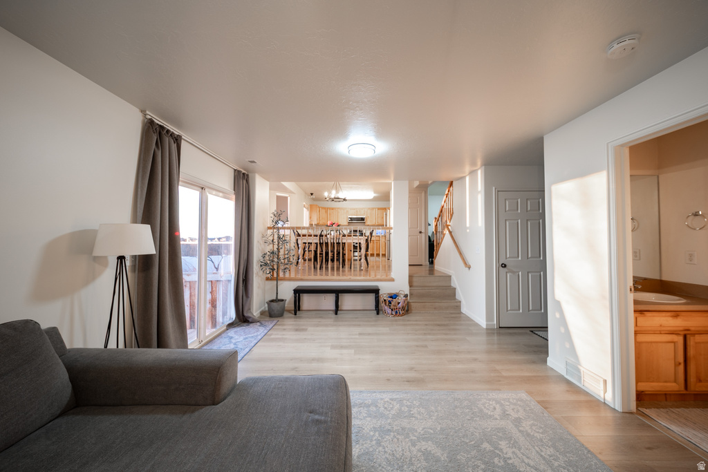 89 S 525 W Clearfield, UT 84015