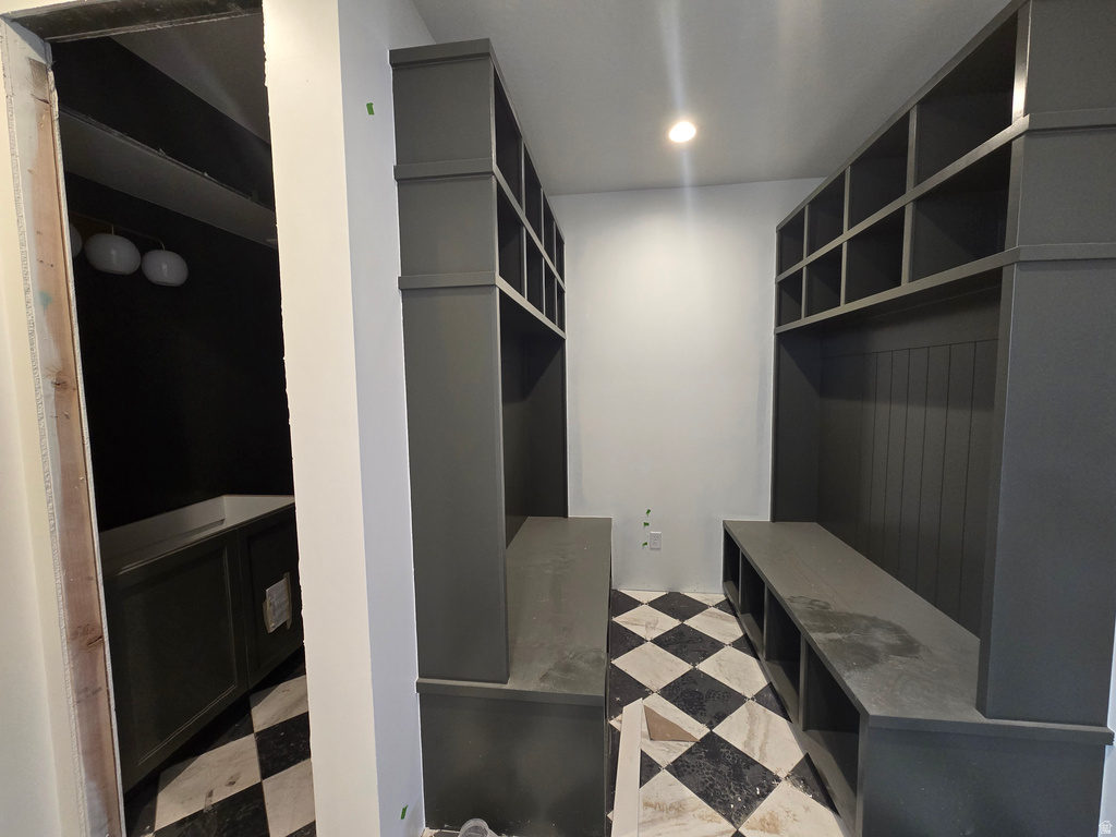 39 N HAYFIELD CIR Kaysville, UT 84037