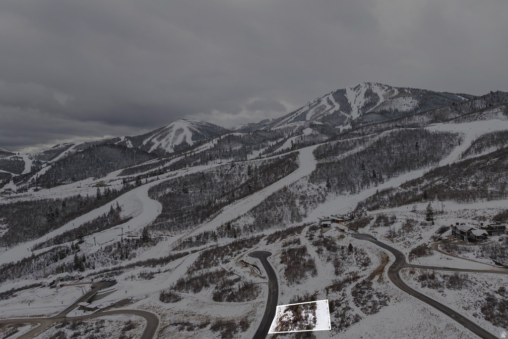 10211 N ORENDA CIR #R-52 Park City, UT 84060