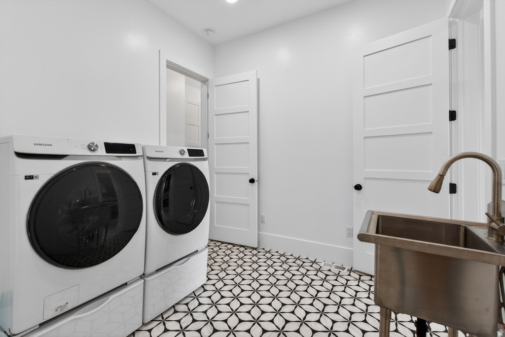 6693 N UNITY WAY Eagle Mountain, UT 84005