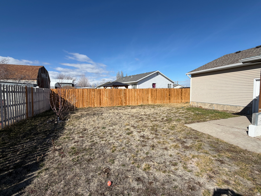 122 WAPITI LOOP Hyrum, UT 84319
