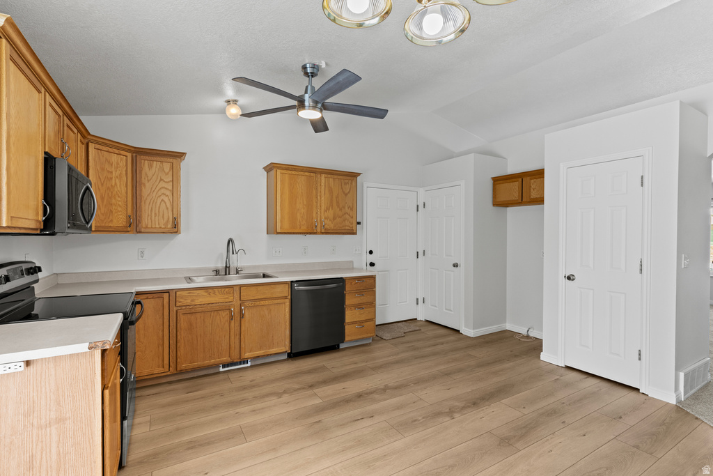 122 WAPITI LOOP Hyrum, UT 84319