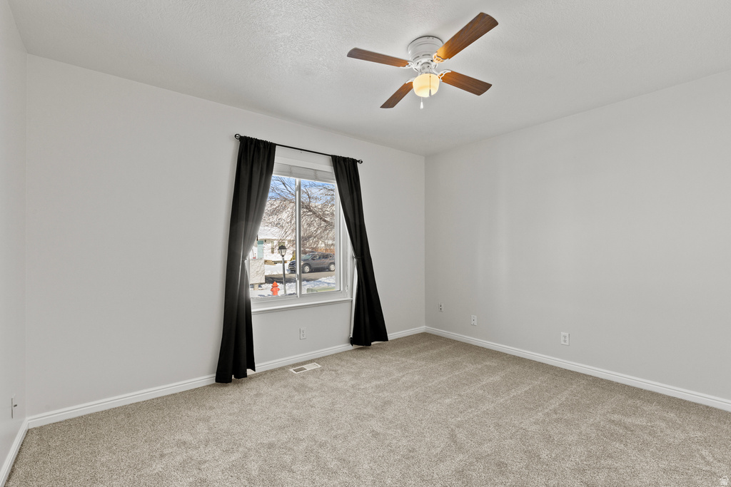 122 WAPITI LOOP Hyrum, UT 84319