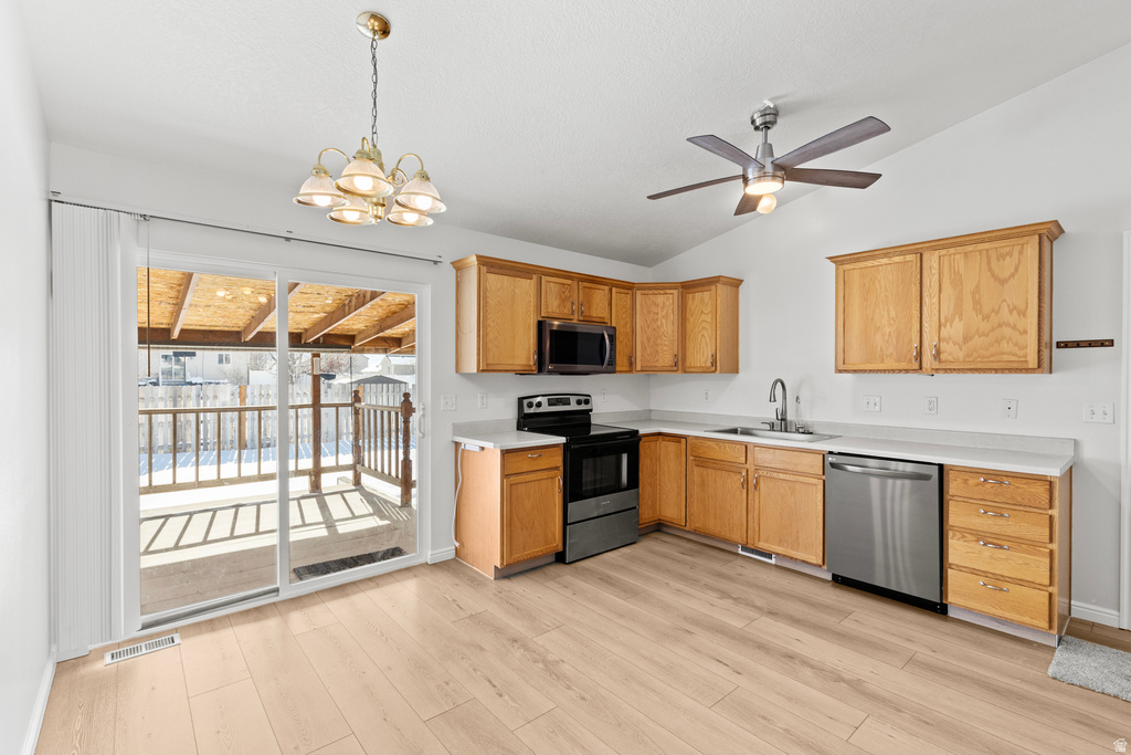 122 WAPITI LOOP Hyrum, UT 84319