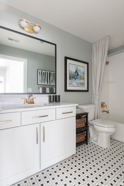 5199 S PARAMOUNT CV Riverdale, UT 84405