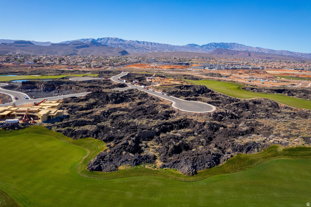 2447  SOUTH VILLAGE DR Santa Clara, UT 84765