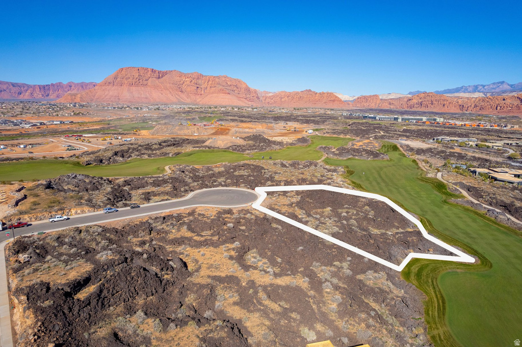 2447  SOUTH VILLAGE DR Santa Clara, UT 84765