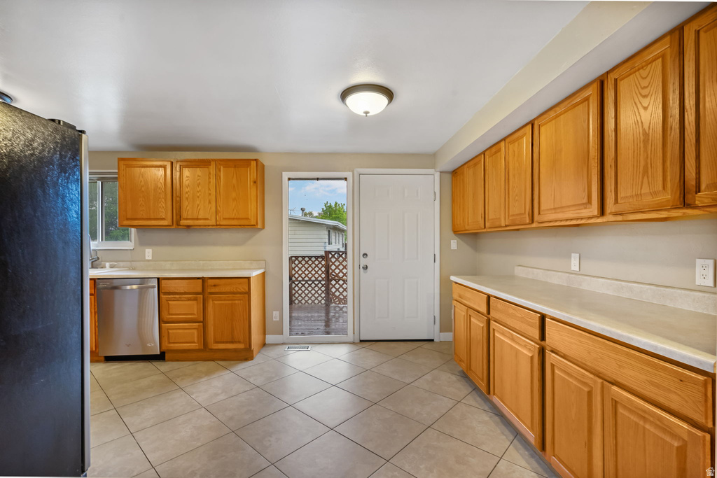 6622 S GEORGIA DR West Jordan, UT 84084