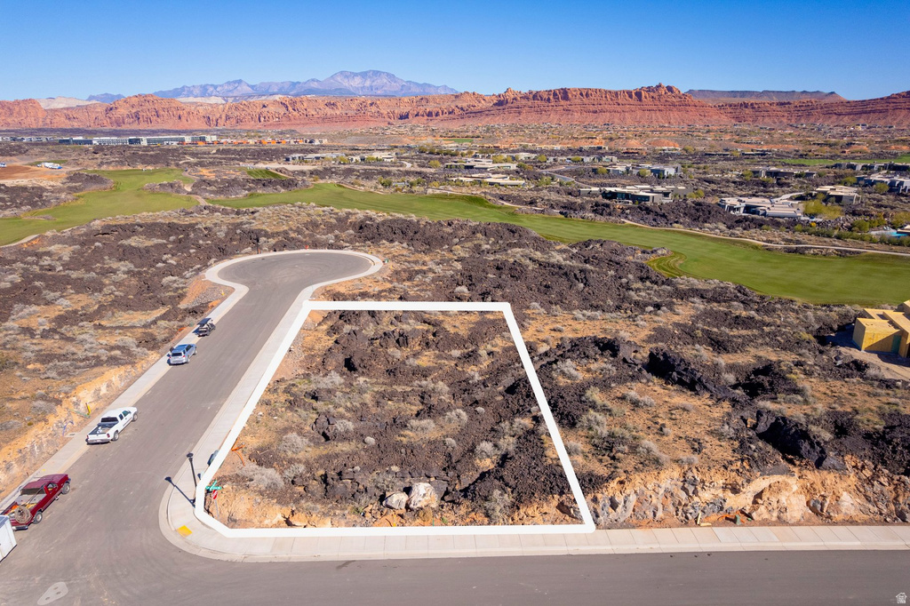 2417  LAVA VISTA DR Santa Clara, UT 84765