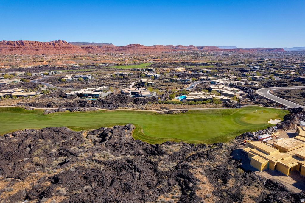 2417  LAVA VISTA DR Santa Clara, UT 84765