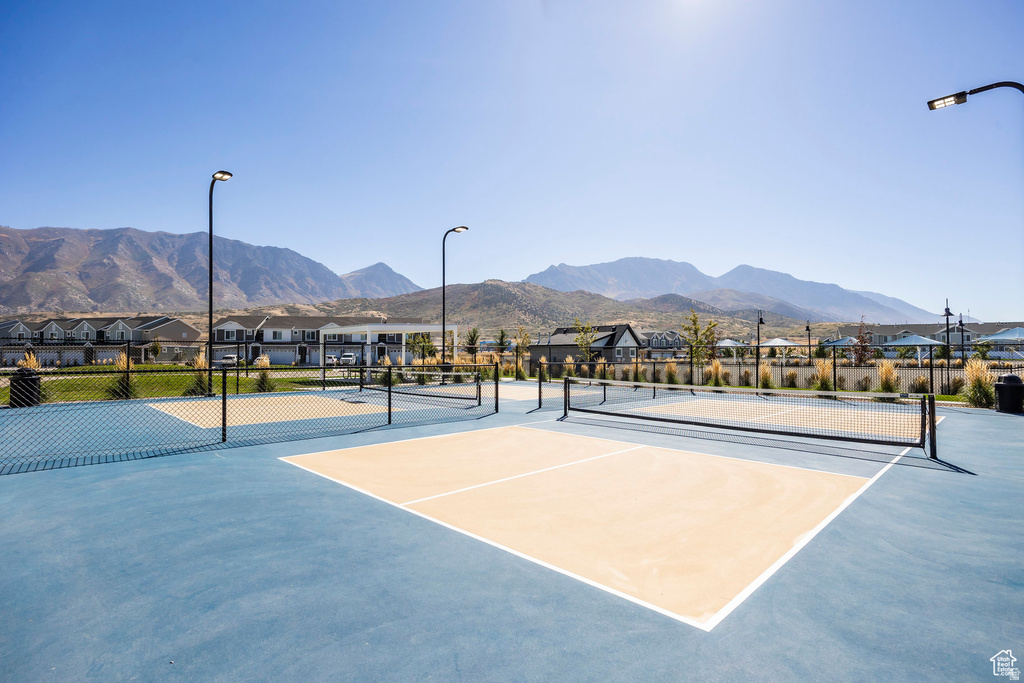 1214 W HIDDEN DR Santaquin, UT 84655