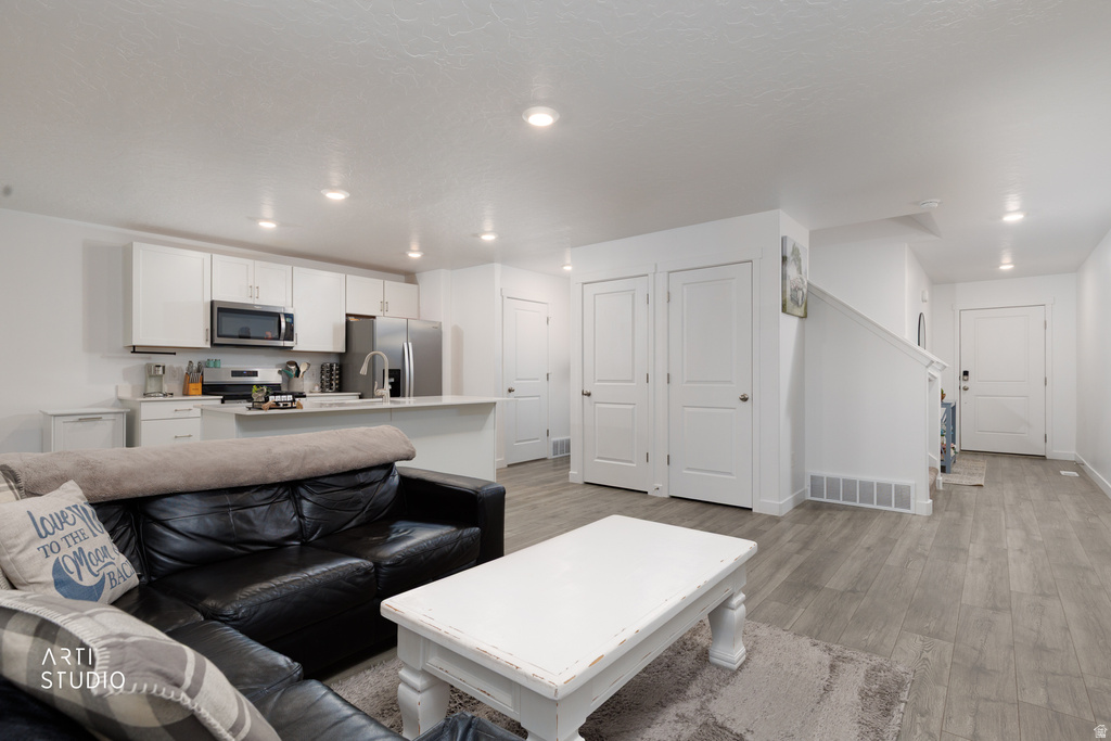 1214 W HIDDEN DR Santaquin, UT 84655