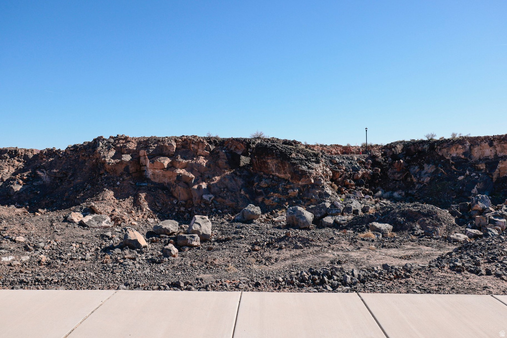 2430  PHIL SMITH CT Santa Clara, UT 84765