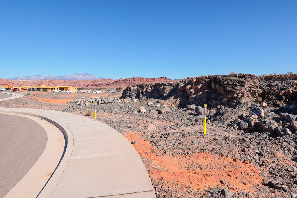 2430  PHIL SMITH CT Santa Clara, UT 84765