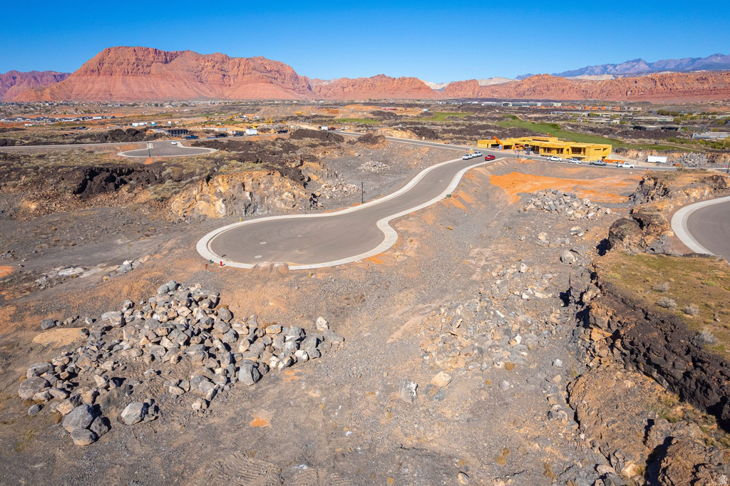 2430  PHIL SMITH CT Santa Clara, UT 84765