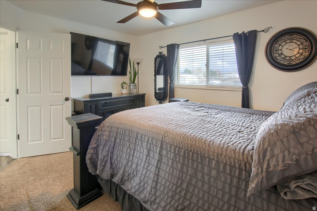 6242 W 5950 S Hooper, UT 84315