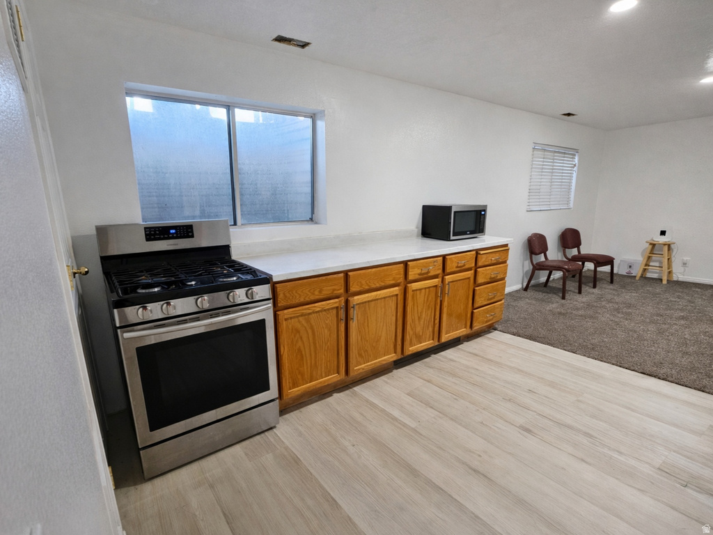 8464 S MEADOWLARK LN West Jordan, UT 84088