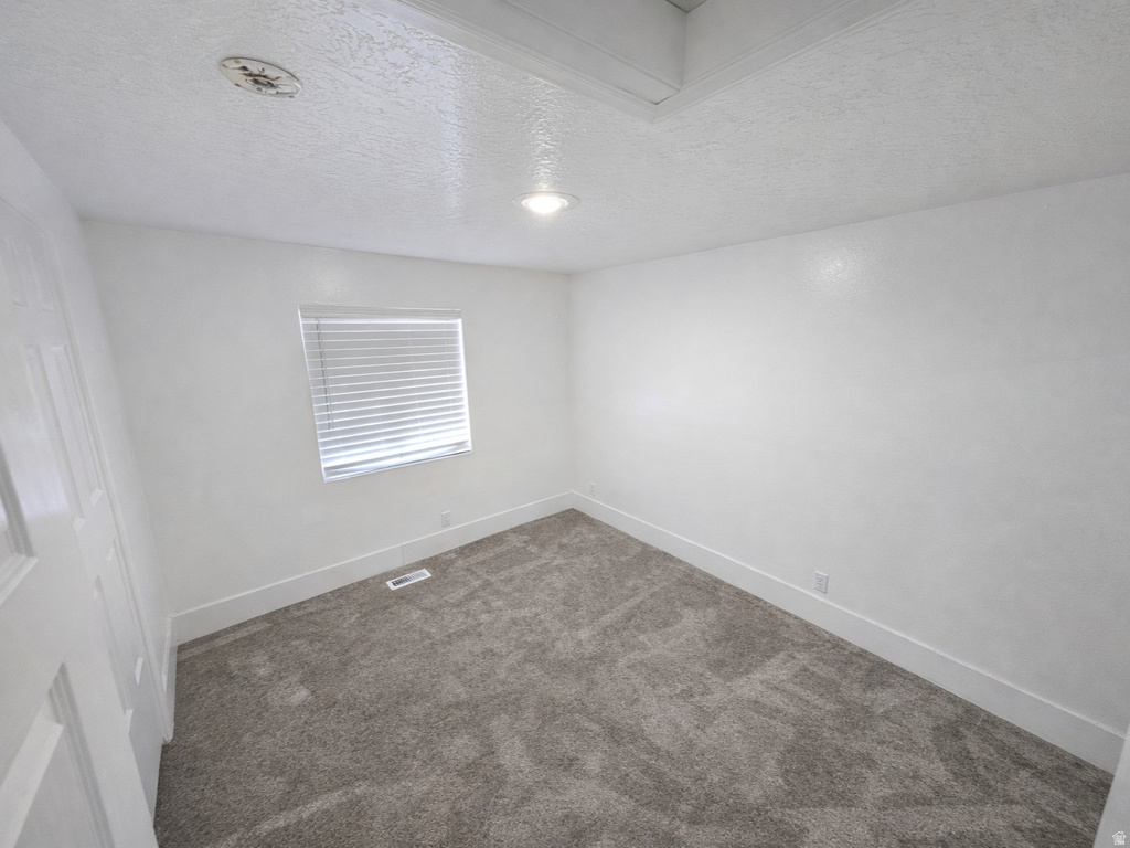 8464 S MEADOWLARK LN West Jordan, UT 84088