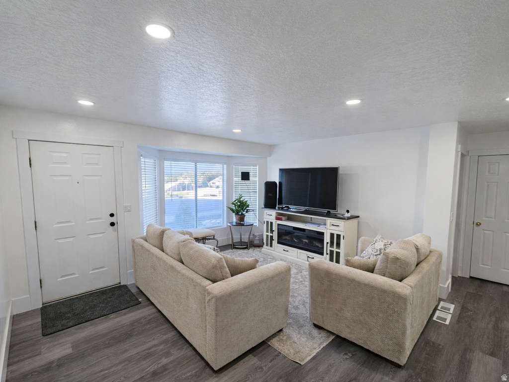 8464 S MEADOWLARK LN West Jordan, UT 84088