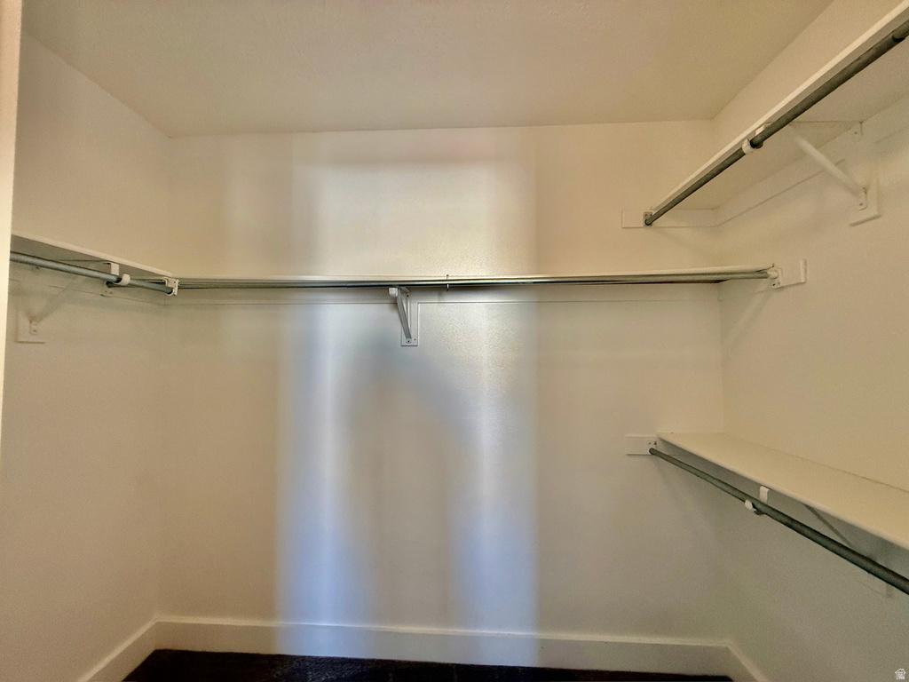 6724 W HUNTER WOOD CIR West Valley City, UT 84128