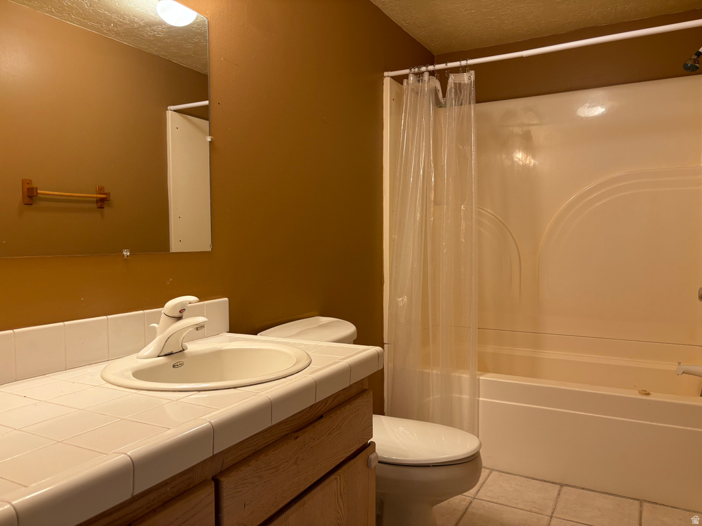 3880 N RAILROAD CIR Grantsville, UT 84029