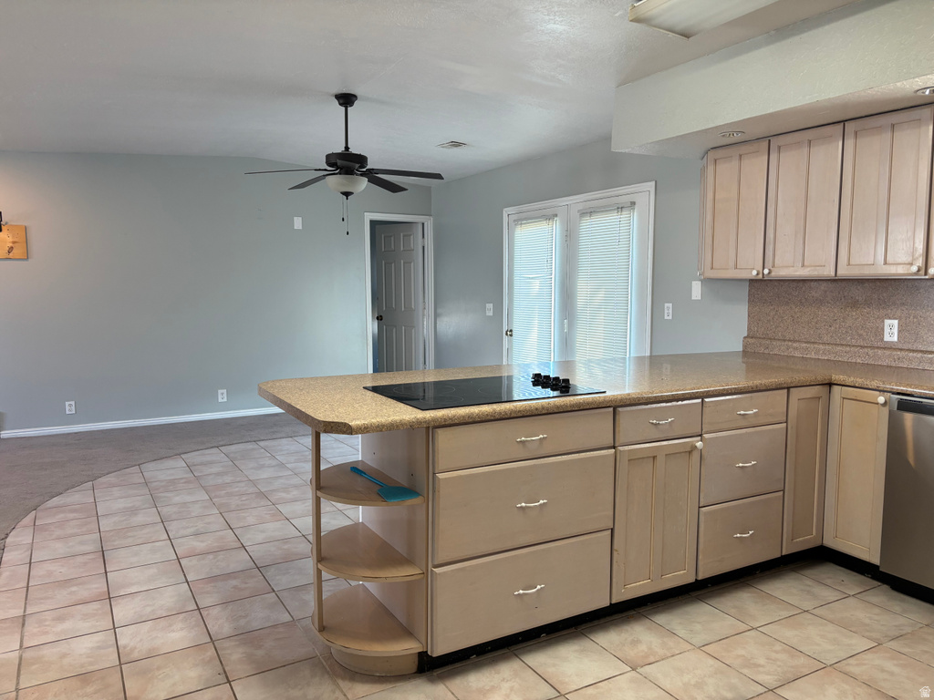 3880 N RAILROAD CIR Grantsville, UT 84029