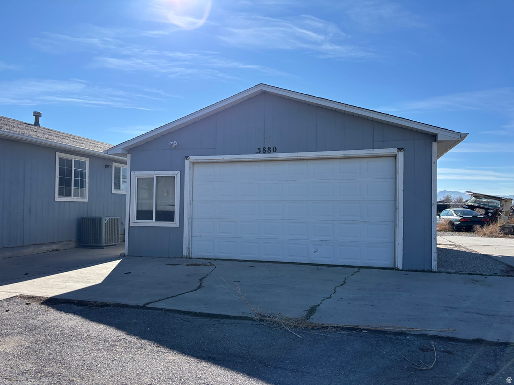 3880 N RAILROAD CIR Grantsville, UT 84029