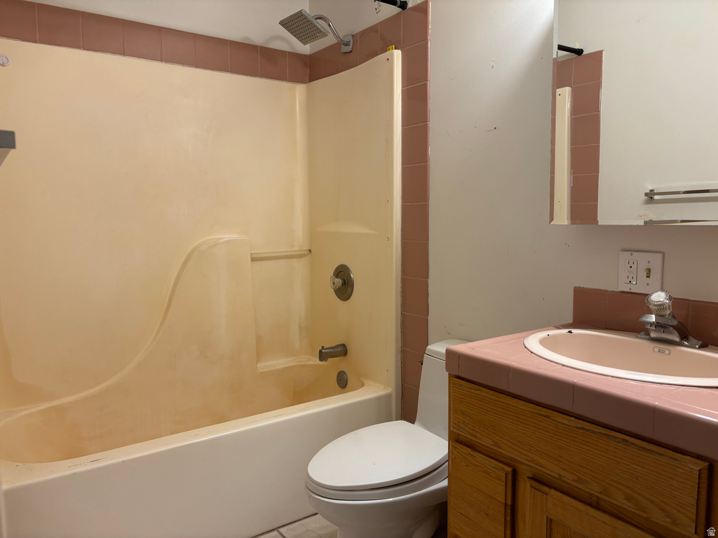 3880 N RAILROAD CIR Grantsville, UT 84029