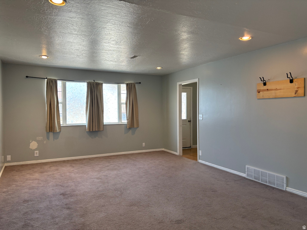 3880 N RAILROAD CIR Grantsville, UT 84029