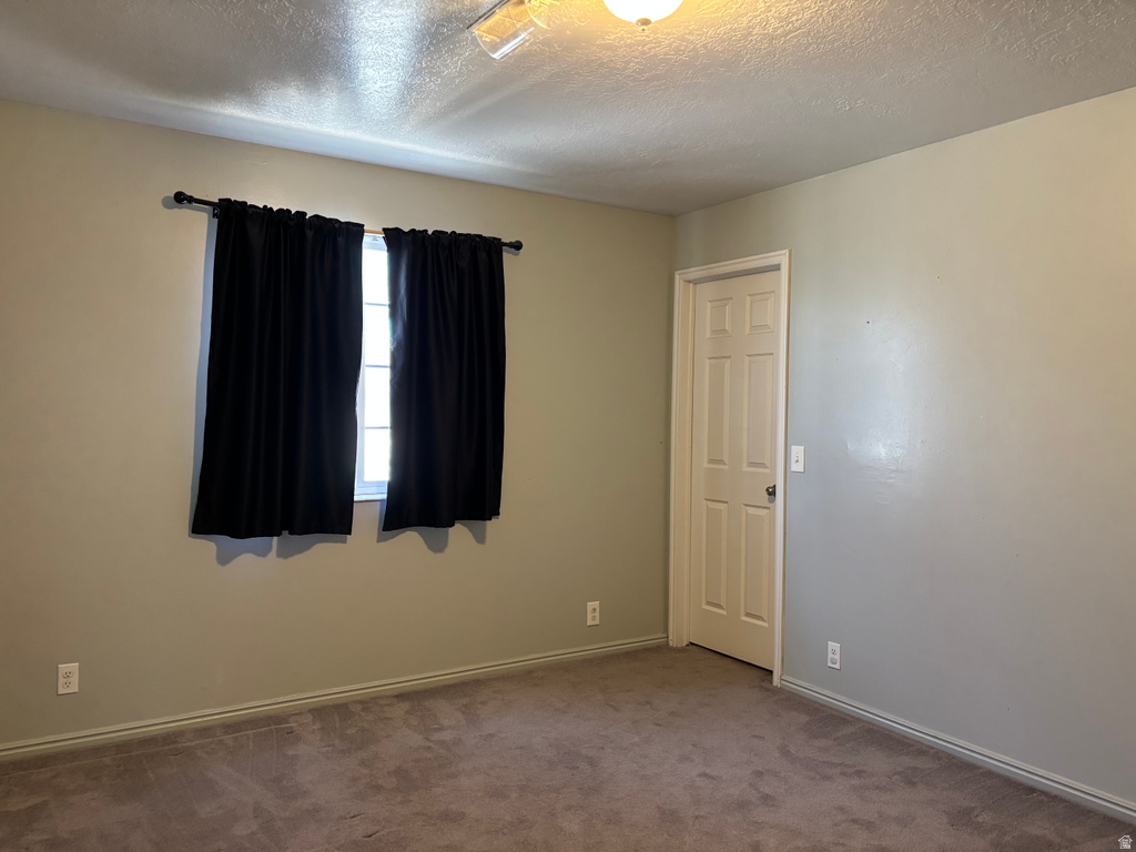 3880 N RAILROAD CIR Grantsville, UT 84029