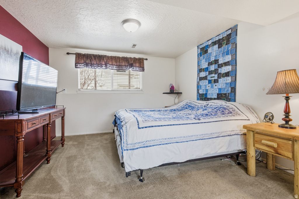 1871 N 1225 W Clinton, UT 84015